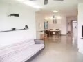 榜鹅轻轨边高层5房室组屋出租（靠近榜鹅水道）