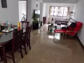 湖畔地铁站大牌351，招普通房1人/$700，拎包入住，水电网全包
