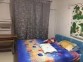近大巴窑地铁站7分钟，近24小时麦当劳和图书馆3分钟，冷气大主人房出租