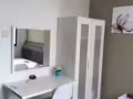 花拉公园地铁普通房站B出口大普通房 步行至地铁站五分钟