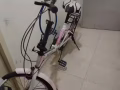 女式摺疊式單車，50元友若士地鐵自取，有需要的聯繫，先到先得，電話9098580