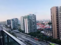 3分鐘到波東巴西性價比超高的公寓單間，帶陽台游泳池和健身房！迎元旦大促銷，抓緊！