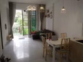 公寓 SOHO 2房 + 小二层，全家具，无中介