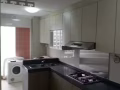 中巴魯6分種走路到地鐵站，無房東，可煮