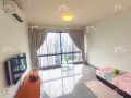 馬里士他，房間超大，帶泳池健身房，室友都是留學生，近培根大學,帶廚房可煮
