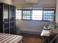 Bugis（武吉士）附近政府租屋大普通房出租，住一人800包水電網，可報本屋地址