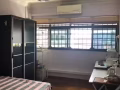 Bugis（武吉士）附近政府租屋大普通房出租，住一人800包水電網，可報本屋地址
