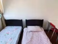 超高性价比普通房，可住两人，报合法地址，靠近KKL，错过等半年
