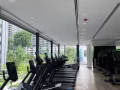 盛港新condo 帶泳池，健身房 靠近地鐵站 無中介費