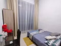 花拉公园附近，普通房，全落地窗，近KAPLAN,无中介费，可报地址，欢迎预订