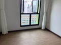淡滨尼靠近理工学院和地铁站